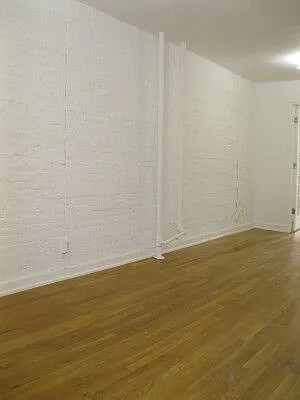 Rented by Tower Brokerage | media 40