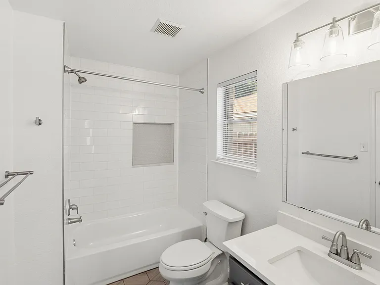 1144 Miss Kimberlys Ln — Photo 14