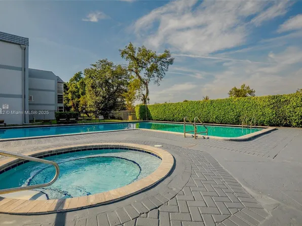 8350 Sands Point Blvd APT E309, Fort Lauderdale, FL 33321