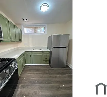 1213 E Northern Pkwy #1221 — Photo 3