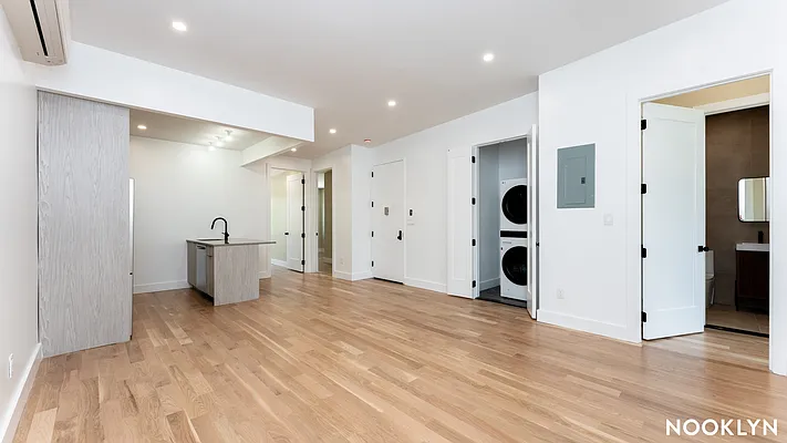 Rented by Nooklyn NYC LLC | media 2