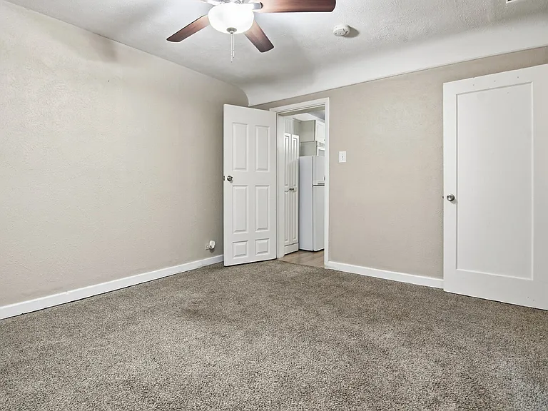 1620 Colorado Blvd #11 — Photo 15