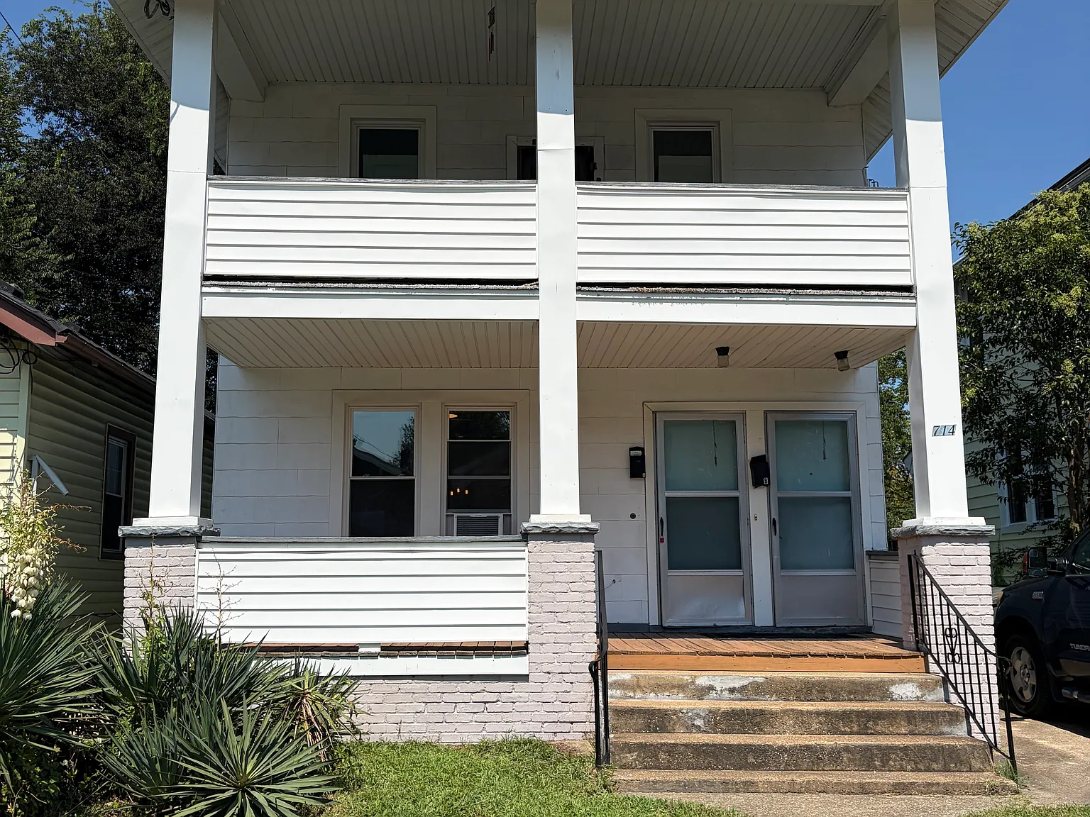 2 bed, 1250 sqft, $1,700 — Photo 1