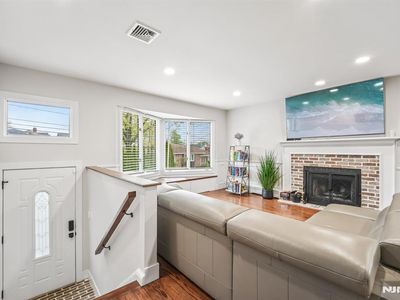 2451 Leighton St #B, Fort Lee, NJ, 07024