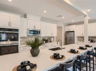 30294 Waterline Dr, Menifee, CA 92584