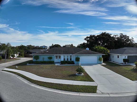 2nd image of 2042 COUNTRY MEADOWS PLACE