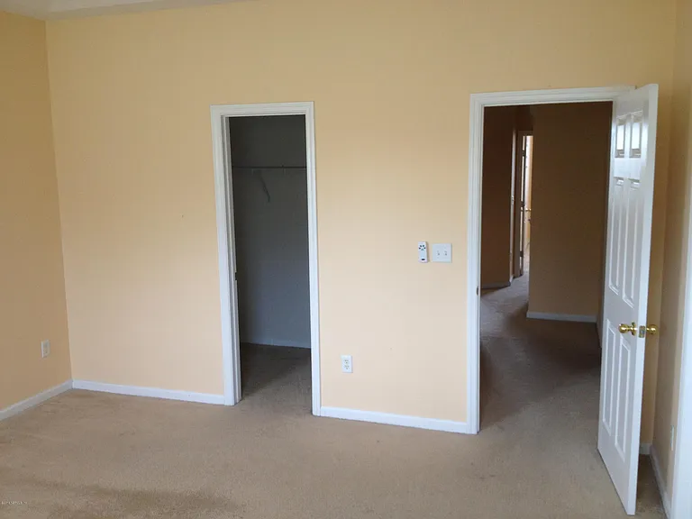 8584 Tower Falls Dr — Photo 16
