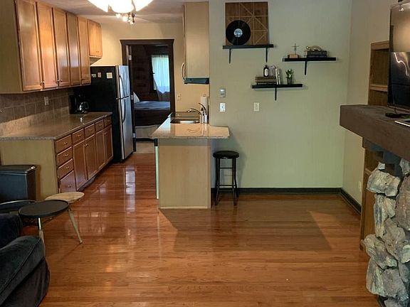 3rd image of 8941 Miami St APT 13
