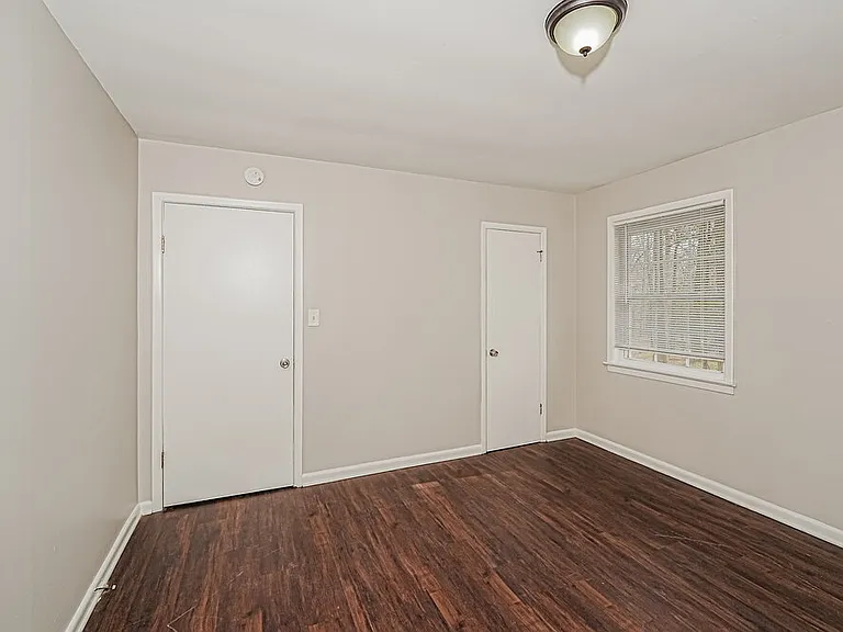 1116 Hayes Rd — Photo 15