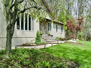 20 Davis Rd, Sparta, NJ 07871