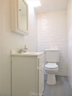 Rented by City Connections Realty | media 37