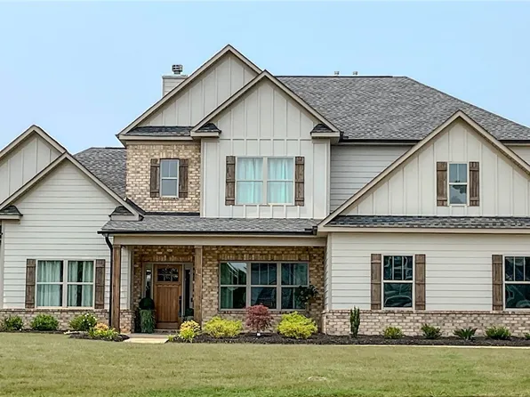 17 Peyton Ln, Simpsonville, SC 29681