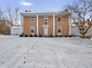 1706 S Broadway St, Hastings, MI