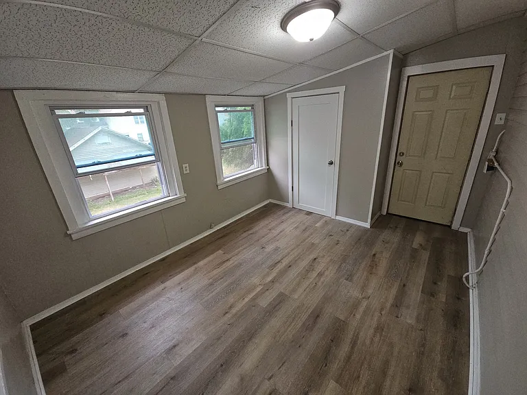 1031 Benton St #ST2 — Photo 1