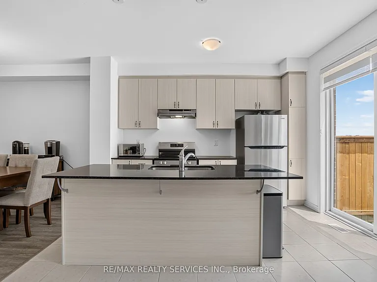 1702 Dance Ct — Photo 21