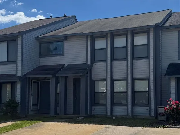 716 Quesnel Dr, Virginia Beach, VA 23454