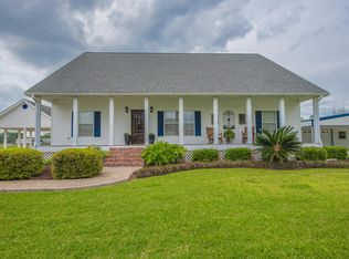 1010 Laura St, Saint Martinville, LA 70582