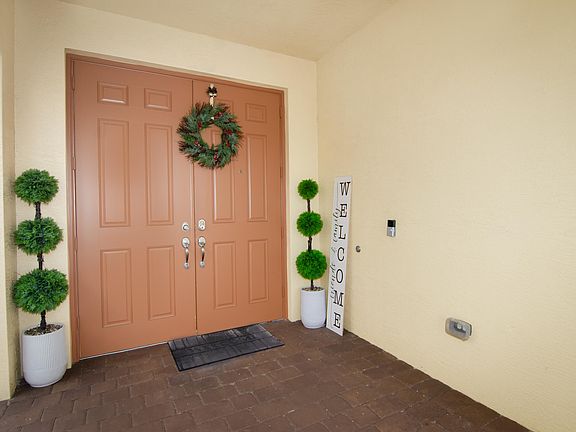 4th image of 1188 NW Leonardo Circle