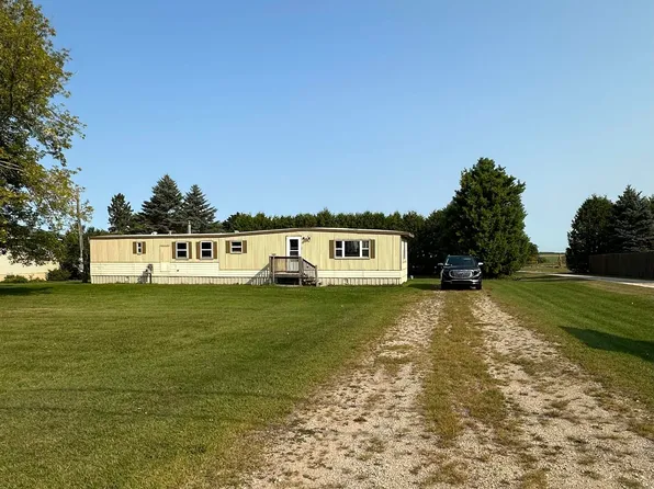 3958 County Road 416 Rd #20, Gladstone, MI 49837