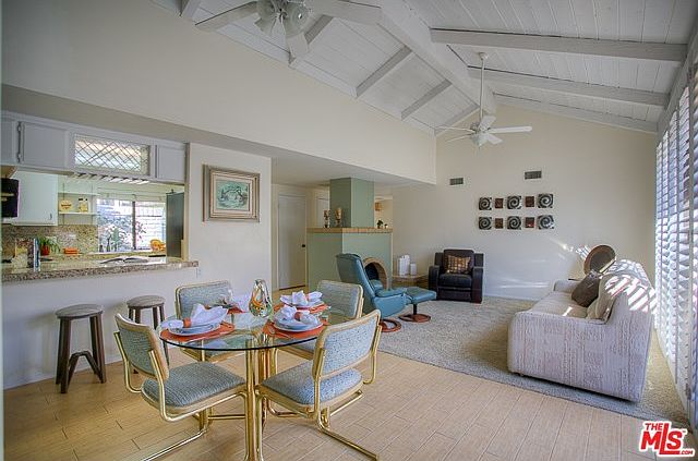 Spacious Living/Dining