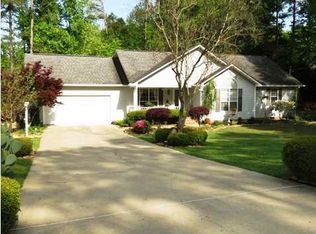 1975 Meadowwood Dr, Southside, AL 35907