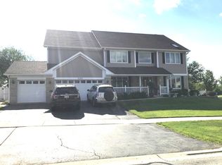 1262 McCormick St, Carol Stream, IL 60188