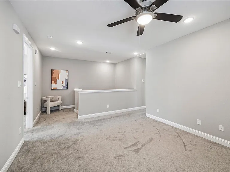 5443 Camaguey St — Photo 10