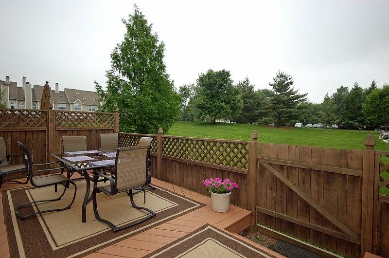 2nd image of 2107 Stech Dr