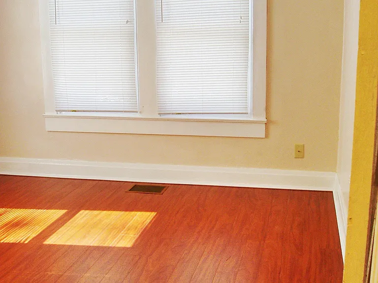 Second bedroom 2