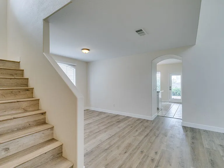 7804 Amulet St — Photo 7