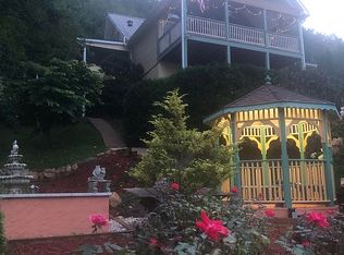 159 Perks Rd, Franklin, NC 28734