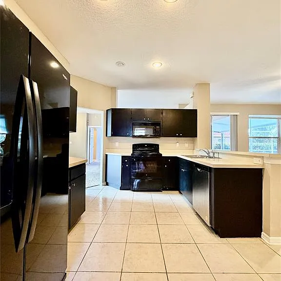 3415 Silver Meadow Way — Photo 8