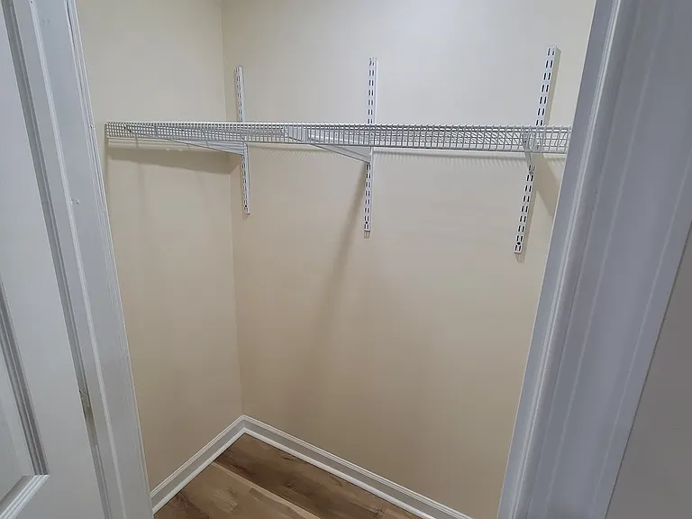 228 Orchard St #3L — Photo 11