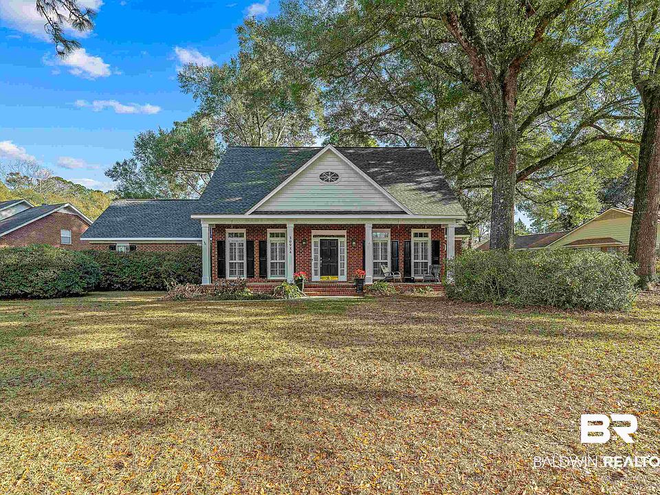 1st image of 30934 Wakefield Dr