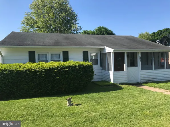 924 N Walnut St, Coatesville, PA 19320