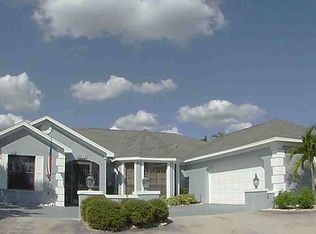 2015 SE 28th Ter, Cape Coral, FL 33904