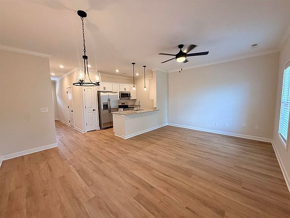 3rd image of 721 Plano Rd Unit 702