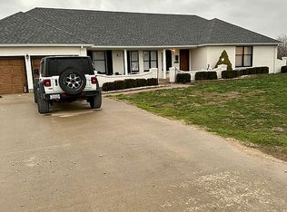 16065 E Halley Rd, Nevada, MO 64772