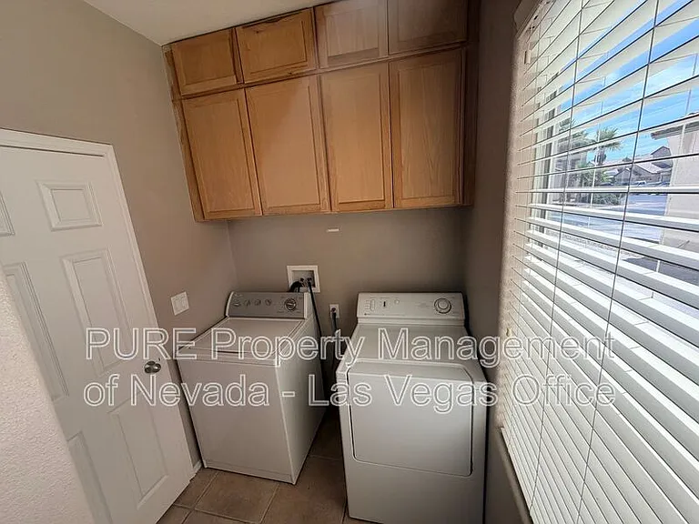 4320 Laguna Garden Ave — Photo 25