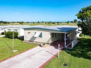 1148 Barefoot Cir, Barefoot Bay, FL 32976