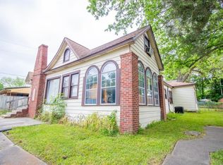 915 University Ave, Huntsville, TX 77320