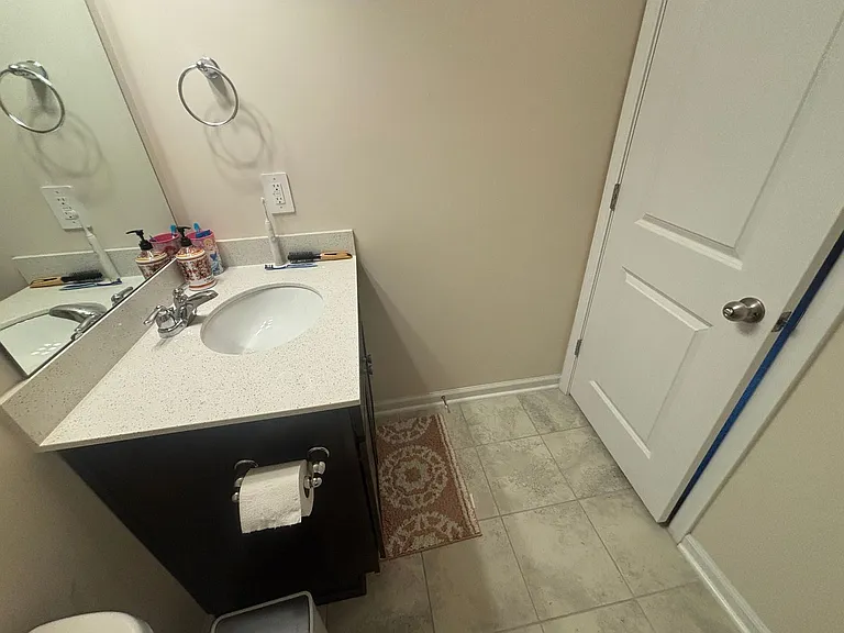 317 Aintree Ave — Photo 7