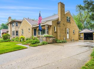 740 Halena St NE, Grand Rapids, MI 49505