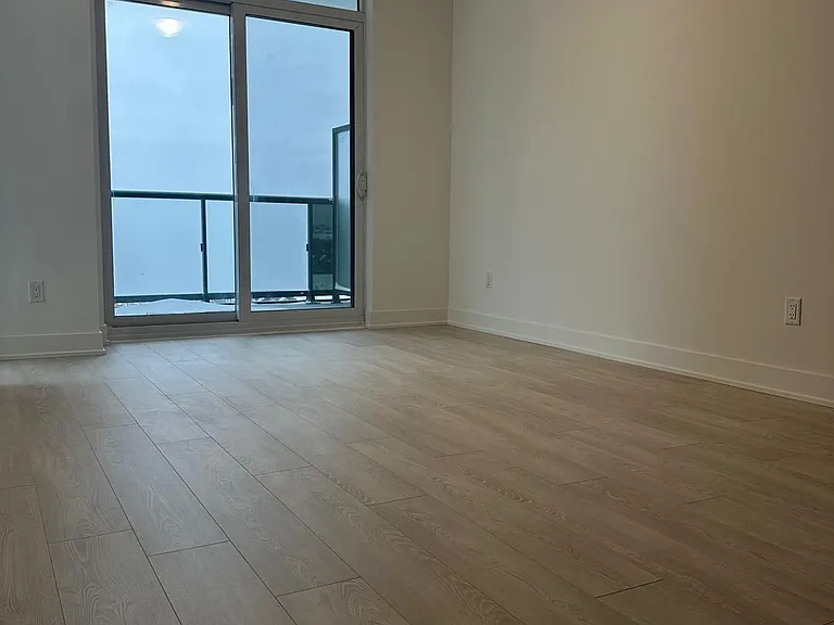 2545 Simcoe St N #917 — Photo 4