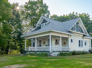 994 Hoosick Rd, Troy, NY 12180