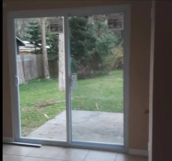 3 bed, 1400 sqft, $1,800 — Photo 3