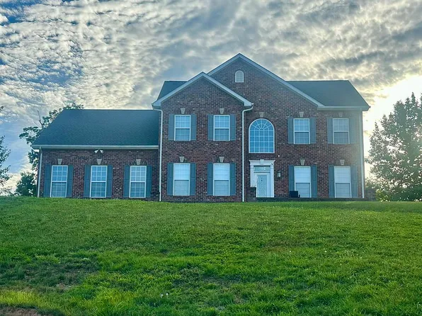 405 Buckingham Pte, Charleston, WV 25309