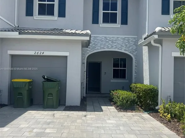 2622 SE 10th St, Homestead, FL 33035
