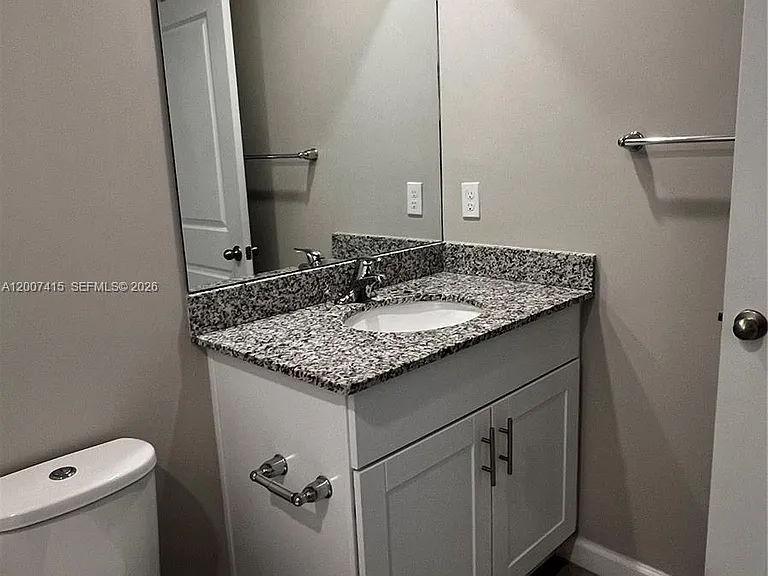6349 Topsail Dr — Photo 21