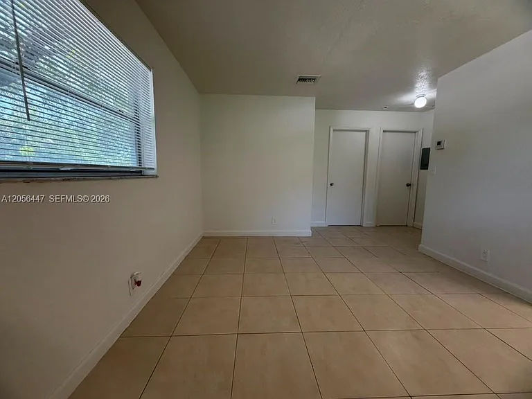 919 NW 2nd Ave #1 — Photo 1